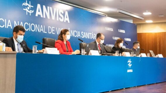 CoronaVac aprovada: Brasil autoriza uso emergencial da vacina