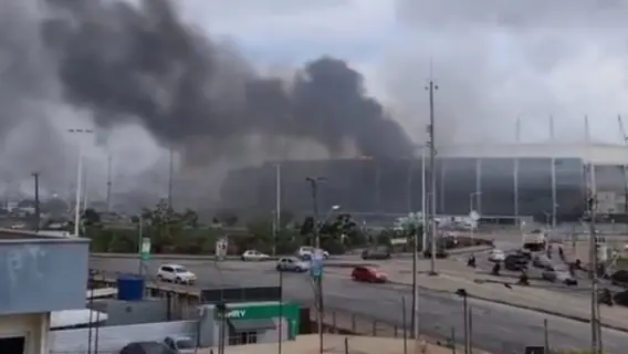 Arena Castelão em Fortaleza pega fogo; veja a origem do incêndio