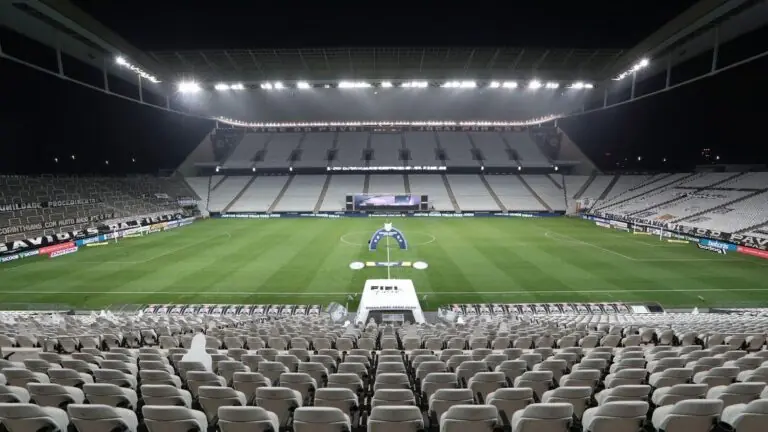 Estádio do Corinthians pode virar centro de vacinação contra Covid-19