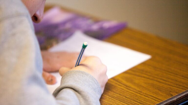 Enem 2020: 10 plataformas online gratuitas para estudar