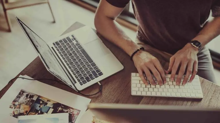 Como trabalhar em casa: confira 12 ideais rentáveis