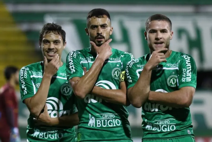 Chape busca os três pontos para voltar a assumir liderança da Série B, nesta reta final