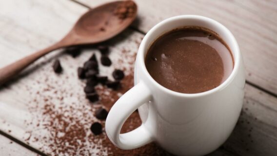 7 receitas de chocolate quente fit para se deliciar sem culpa