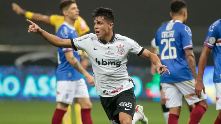 Bahia x Corinthians (28/1): onde assistir e escalações da partida