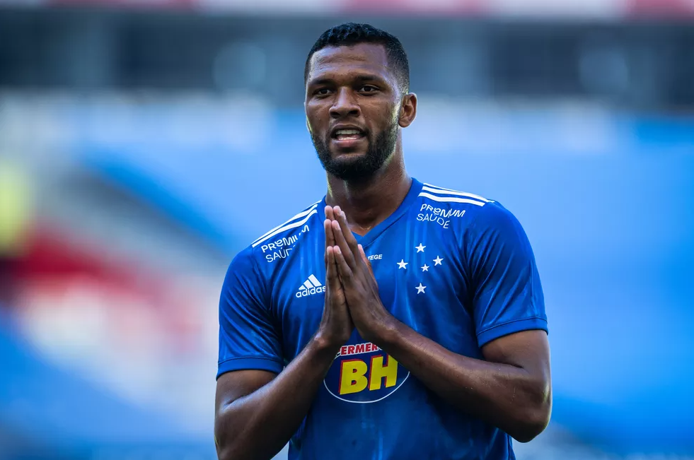 Em 14º lugar, Cruzeiro matematicamente não tem chances de subir para Série A, e deve permanecer na B