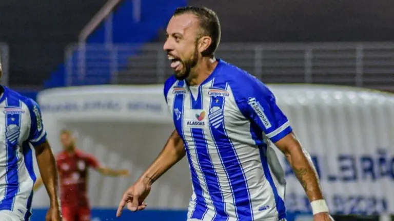 CSA x Moto Club: onde assistir e escalações do jogo da Copa do Nordeste