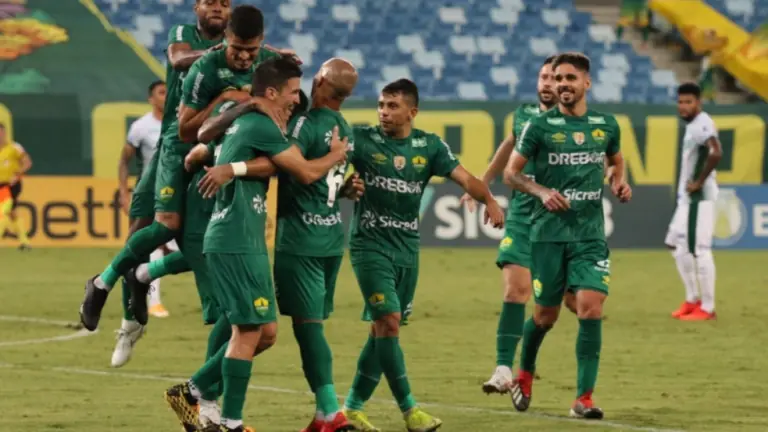 História do Cuiabá: equipe será 1ª de MT a disputar Série A desde 1986