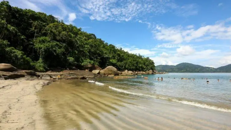 Conheça 11 praias para crianças no Litoral Norte de SP