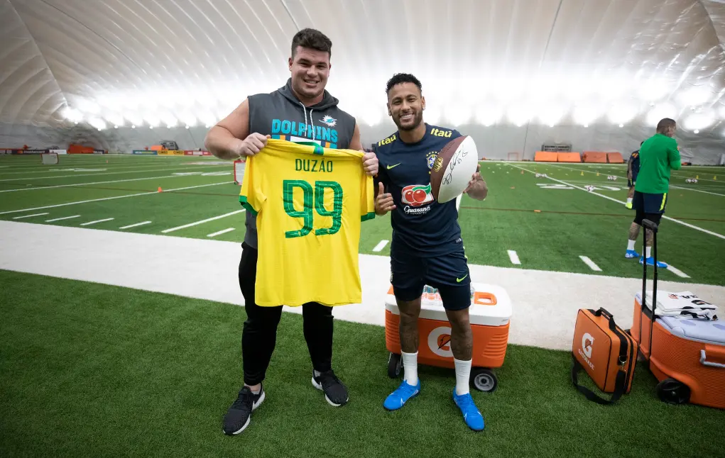 Duzão ao lado de Neymar Jr