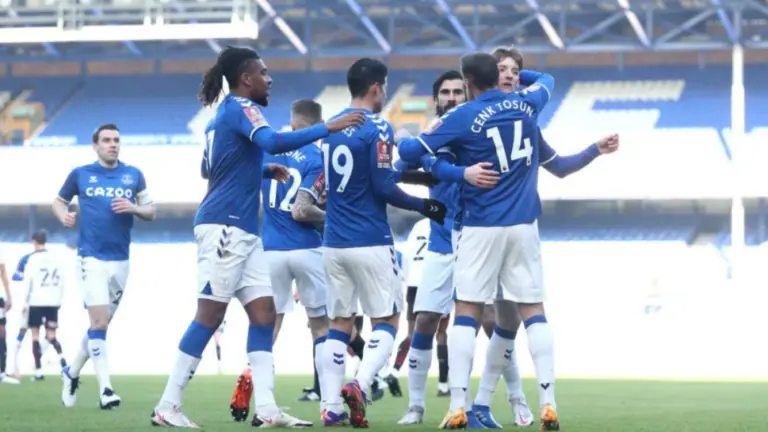 Wolves x Everton: onde assistir ao jogo do Campeonato Inglês (12/01)