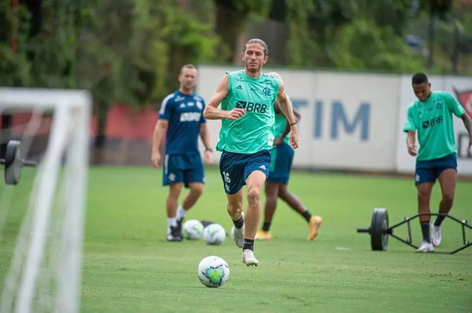 Imagem mostra lateral do Flamengo, Filipe Luís.