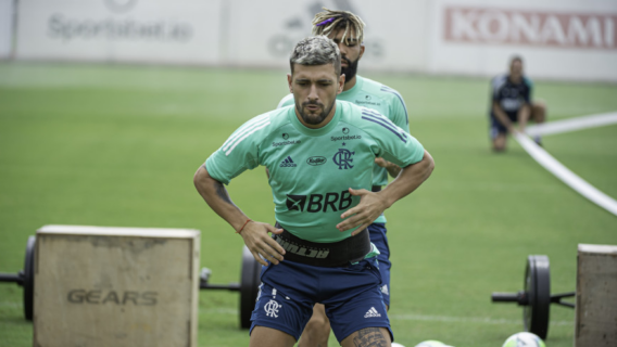 Jogos de hoje na TV: confira as partidas de futebol deste domingo (10)