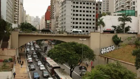 Rodízio de veículos em São Paulo está mantido no carnaval