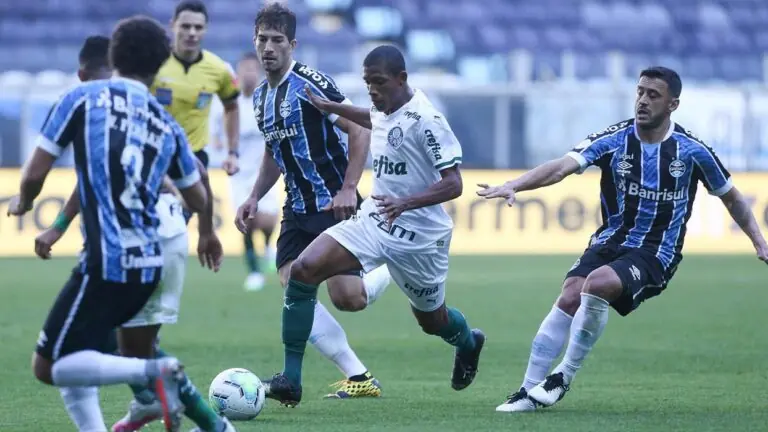 Palmeiras e Grêmio decidem título pela 1ª vez; veja o histórico de duelos