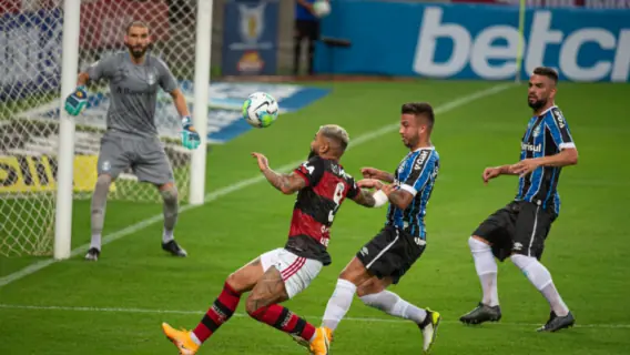 Grêmio x Flamengo (28/1): onde assistir e escalações da partida