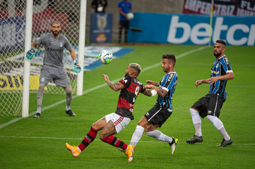Saiba onde assistir o jogo entre Grêmio e Flamengo