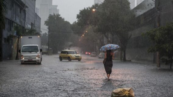 Chuva forte em São Paulo colocam a cidade em estado de alerta