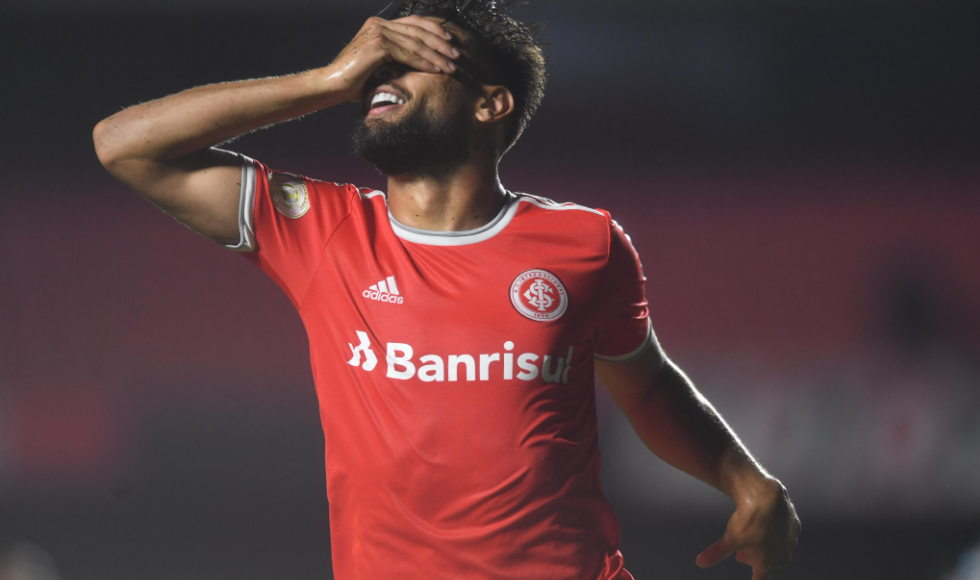 Inter goleia São Paulo, com três gols de Yuri Alberto