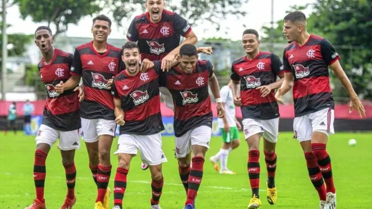 Flamengo x Athletico PR (7/1): saiba onde assistir semifinal do Sub-20