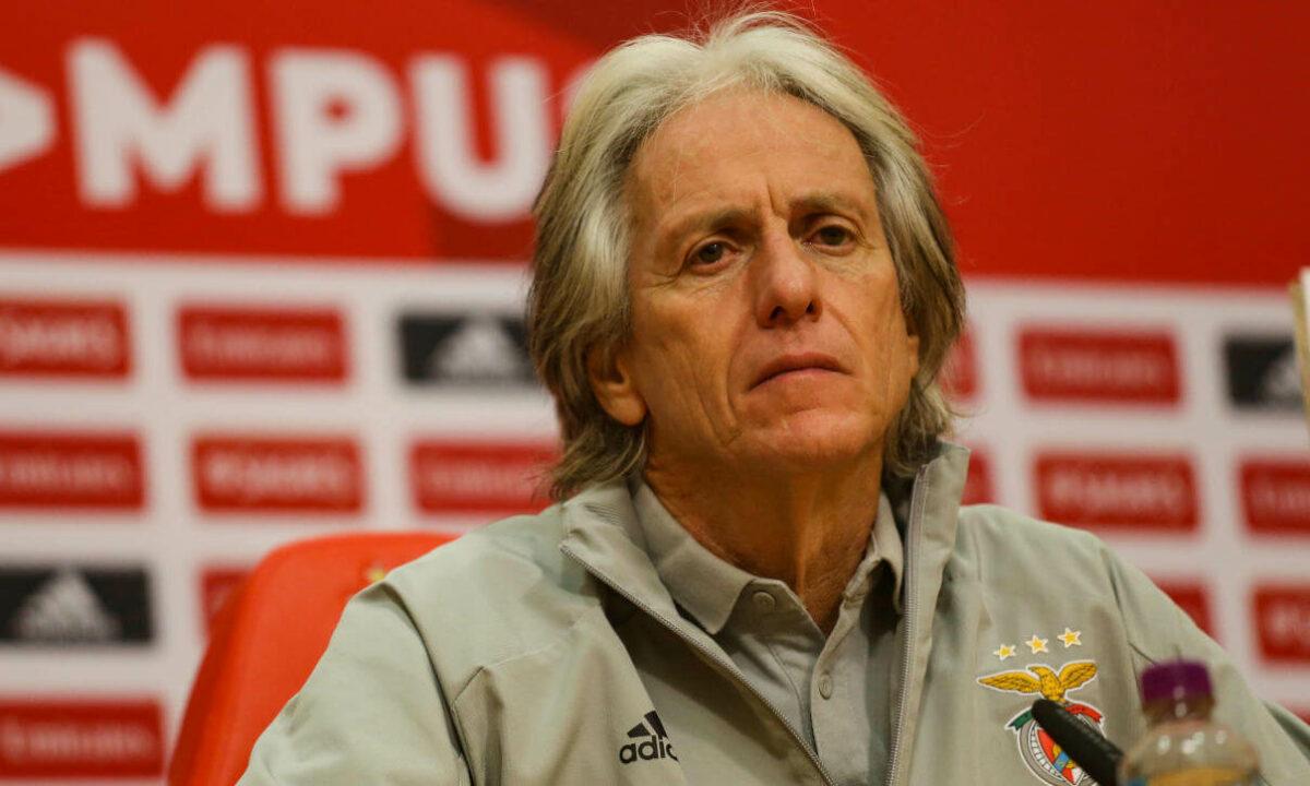 Após desabafo de Jesus, torcida do Flamengo pediu retorno do técnico ao Brasil
