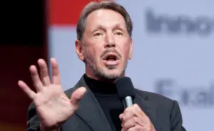 Foto do empresário Larry Ellison em matéria sobre pessoas pobres que ficaram ricas