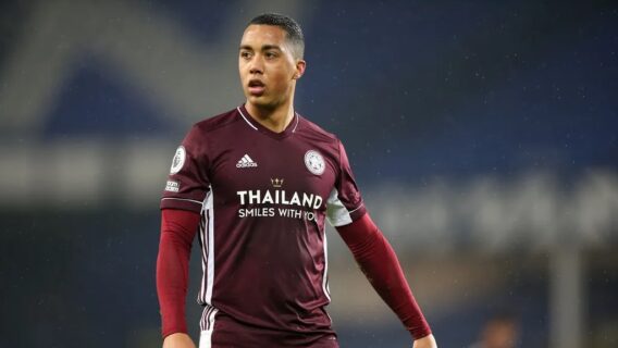 Leicester x Leeds (31/01): onde assistir ao jogo do Campeonato Inglês