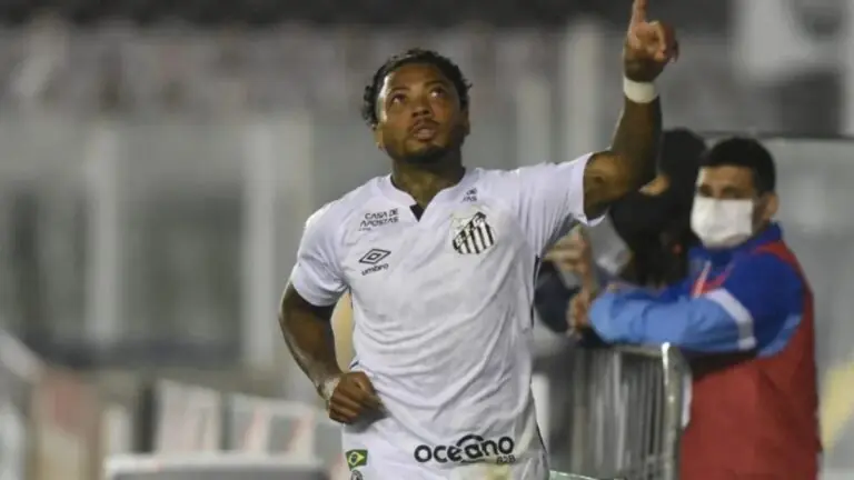 Santos x Boca Juniors: quem leva vantagem no retrospecto?