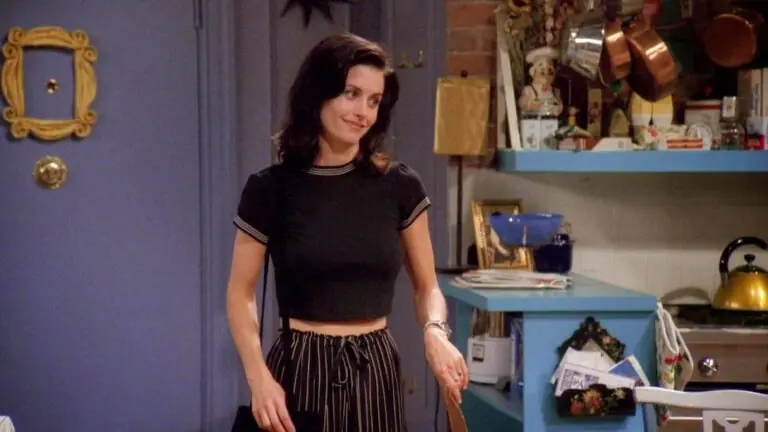 Melhores looks Monica de Friends para você se inspirar
