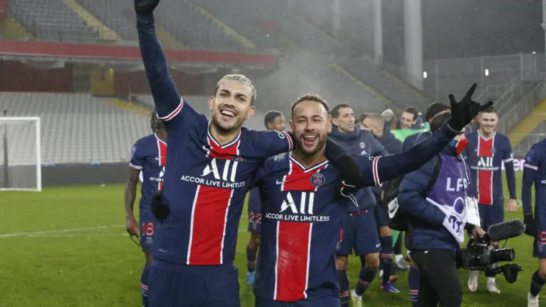 Com gol de Neymar, PSG é campeão da Supercopa da França