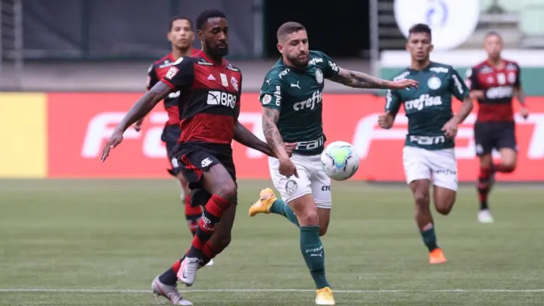 Flamengo e Palmeiras hoje – 11/4: como assistir e escalação
