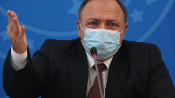 Ibovespa recua em dia de depoimento de Pazuello e ata do Fed