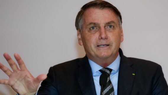 Bolsonaro exigiu que Ludhmila Hajjar não fizesse lockdown