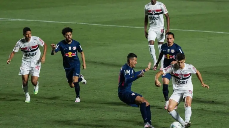 Red Bull Bragantino x São Paulo (6/1): onde assistir e escalações do jogo