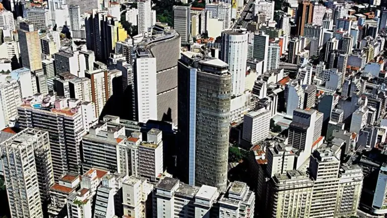 Aniversário de São Paulo: veja o que abre e o que fecha no feriado