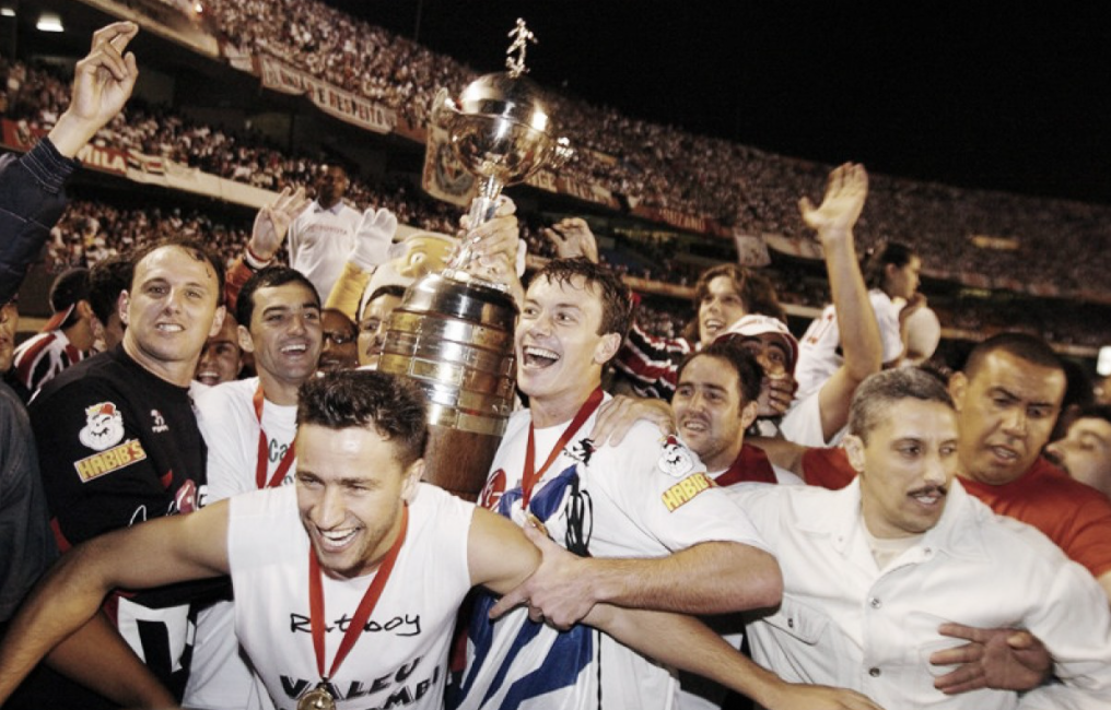 São Paulo FC campeão em 2005, primeiro tri brasileiro da Libertadores