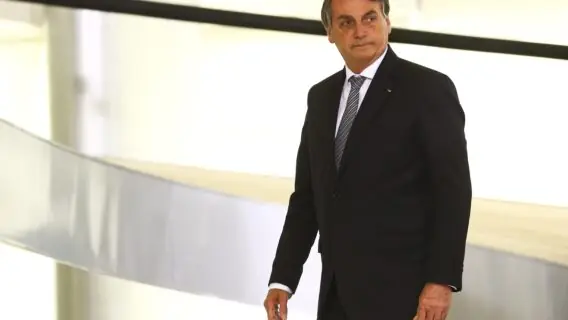O que sabemos sobre o cartão corporativo de Bolsonaro?