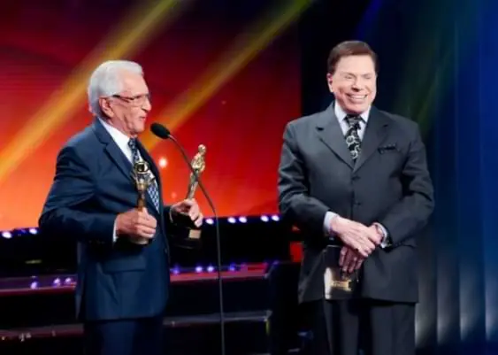 Carlos de Nóbrega e Santos - Como votar no Troféu imprensa 2021