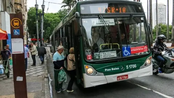 Idosos entre 60 e 64 anos tem até fevereiro para transporte gratuito em SP
