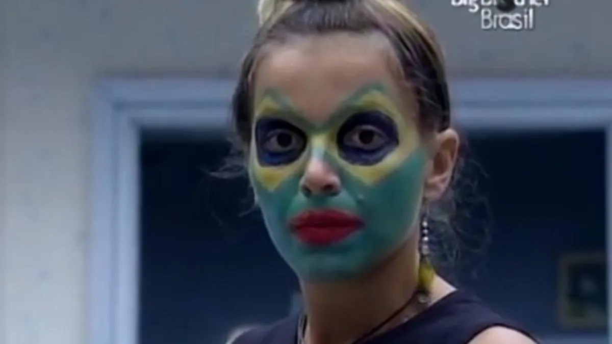 Imagem da participante Tina do BBB 2