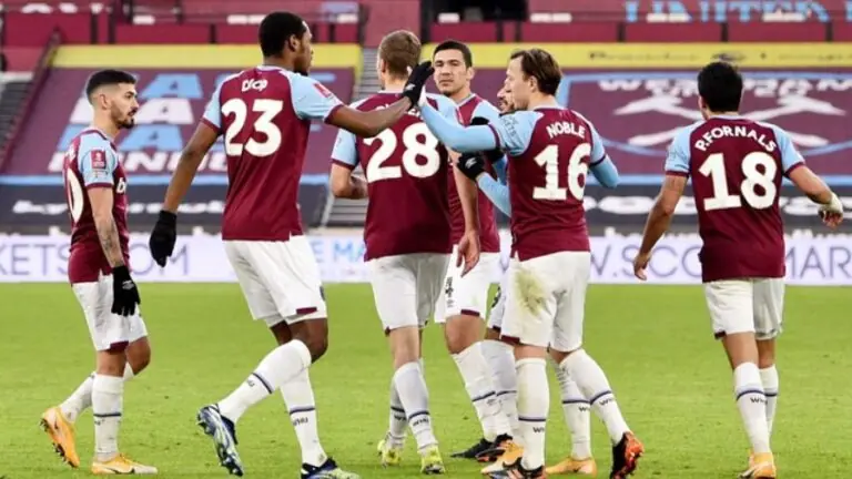 Burnley x West Ham: onde assistir ao jogo do Campeonato Inglês (03/05)