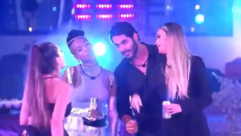 BBB 21: Rodolffo ‘puxa saco’ de Karol e leva invertida de sister