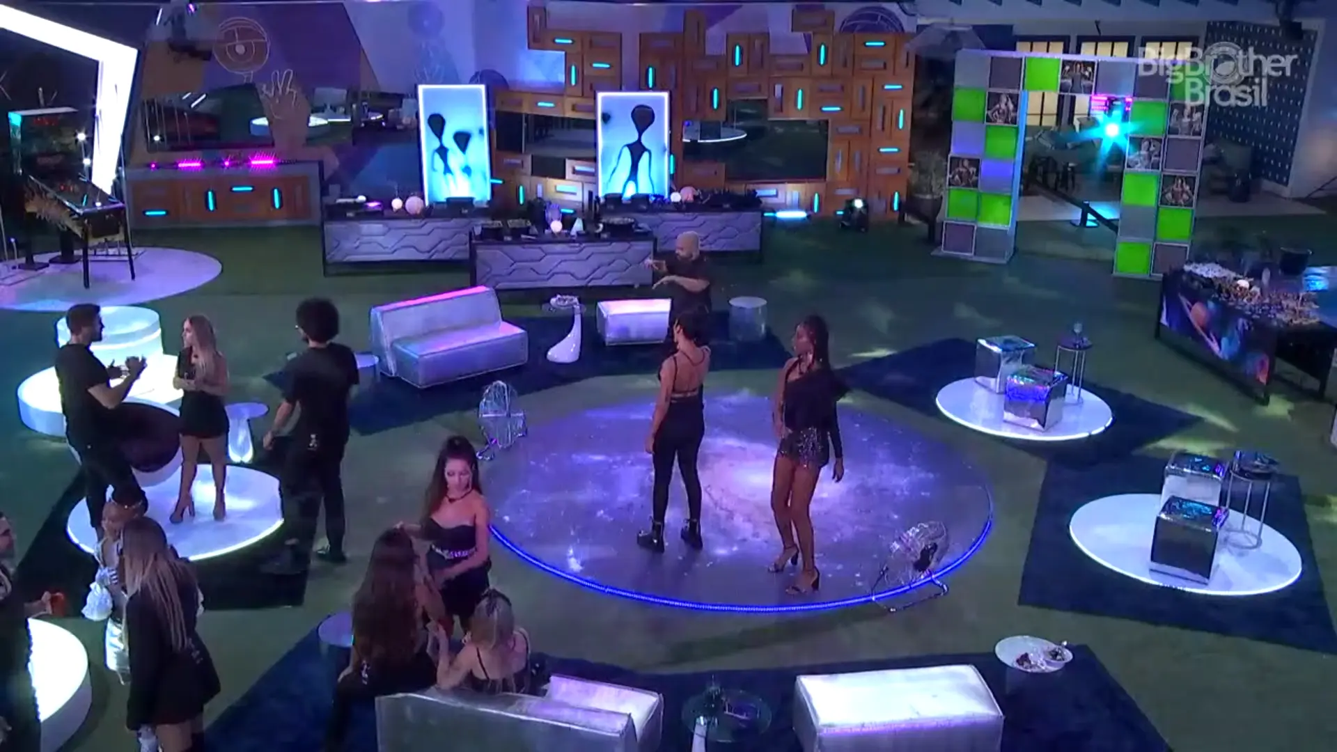 Festa da líder Karol Conká no BBB21