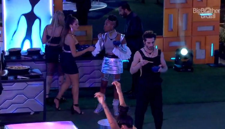 Festa da líder Karol Conká no BBB21