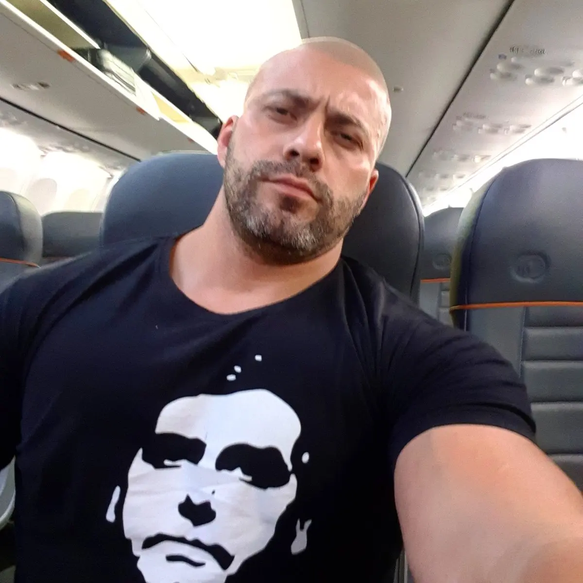 imagem mostra o deputado daniel silveira, preso no Rio de Janeiro