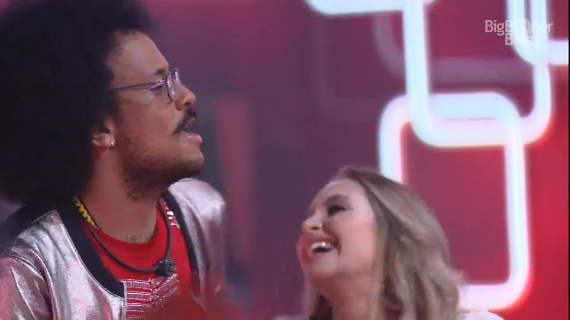 João Luiz e Carla Diaz Festa no BBB21