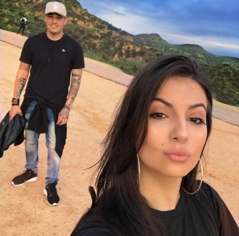 Imagem mostra Irmão e cunhada de Pocah do BBB21