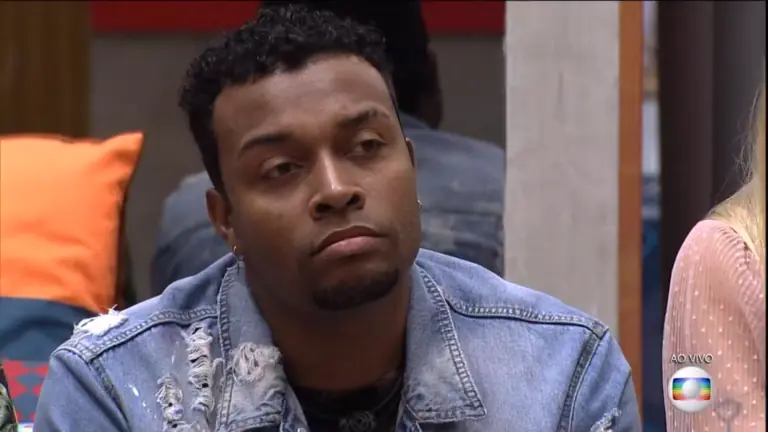 BBB21: Globo aciona Nego Di na Justiça; multa é de R$ 1,5 milhão