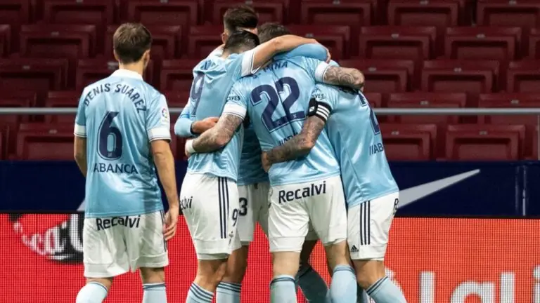 Jogos de hoje na TV: confira as partidas de futebol desta sexta (12)