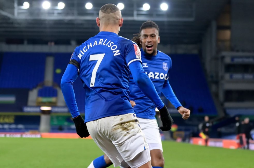 Everton x Fulham