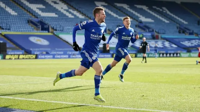 Aston Villa x Leicester: onde assistir ao jogo do Campeonato Inglês (21/02)